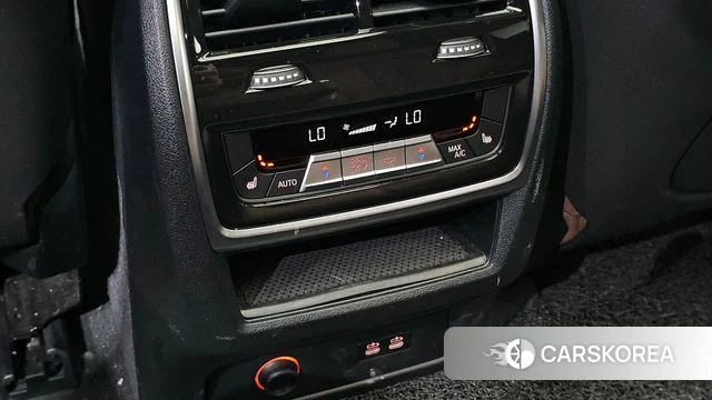 BMW X7 (G07) id 4322970 из Кореи 8
