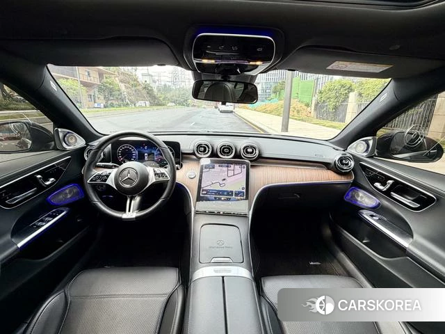 Mercedes-Benz Class C id 4265779 из Китая 8