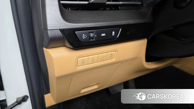 Kia Carnival 4th generation id 4232140 из Кореи 8