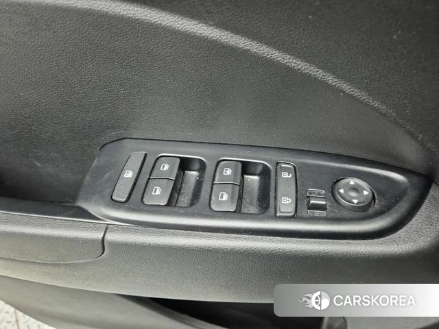 Hyundai Venue id 4430053 из Кореи 8