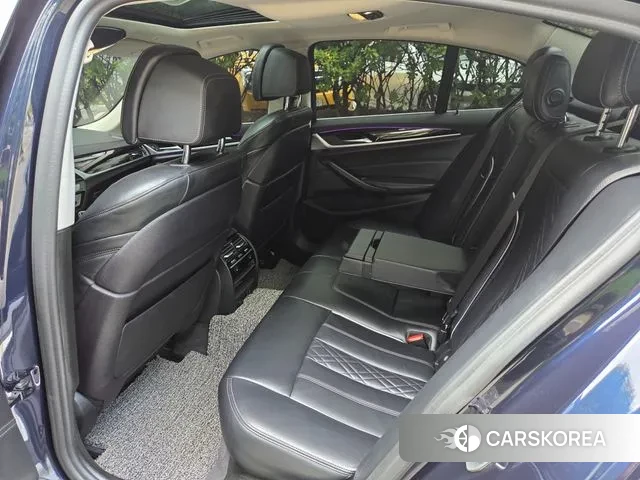 BMW 5 Series (G30) id 3407751 из Кореи 8