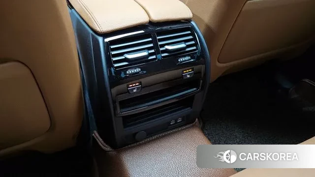 BMW 5 Series (G30) id 3587686 из Кореи 8