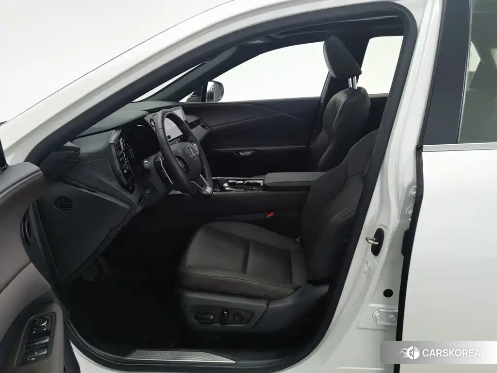 Lexus RX id 4601980 из Китая 8