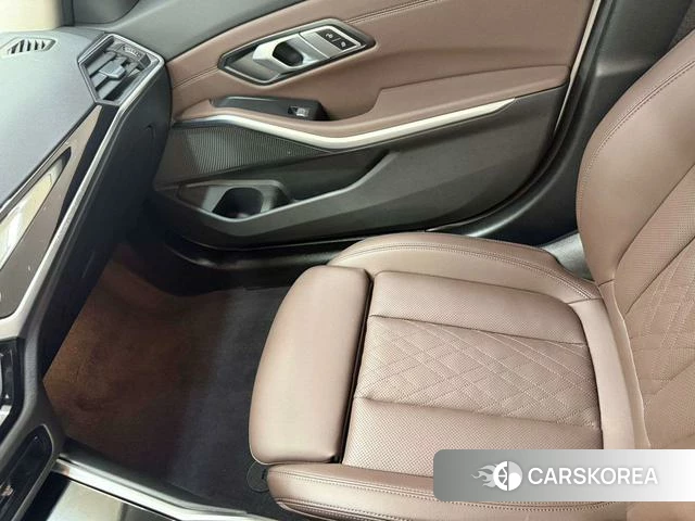BMW 3 series id 4335074 из Китая 8