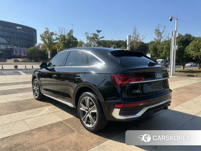 Audi Q5L Sportback id 4242077 из Китая 8