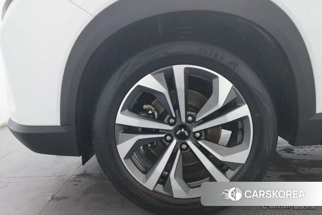 Wuling Automobile Wuling Xingchen id 4210667 из Китая 8