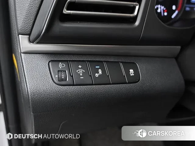 Hyundai The New Avante AD id 3013402 из Кореи 8