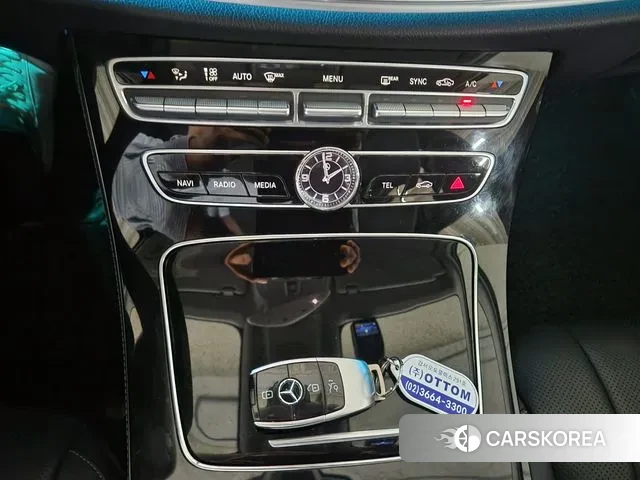 Mercedes-Benz E-Class W213 id 3071719 из Кореи 8