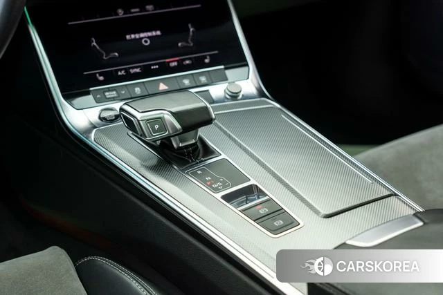 Audi A6L id 4291318 из Китая 8