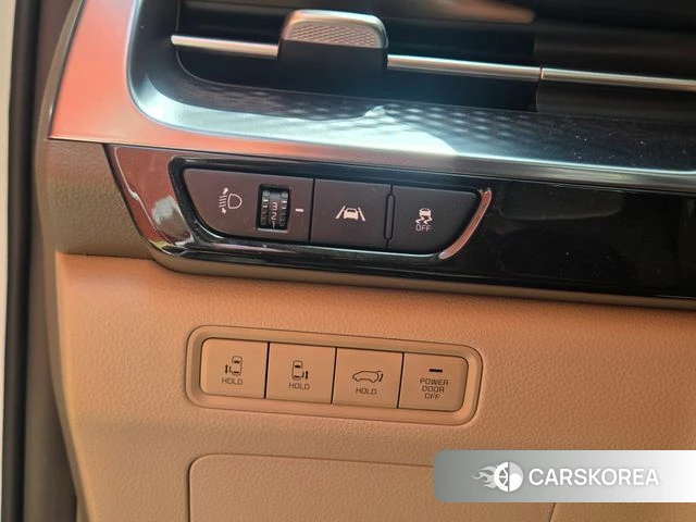Kia Carnival 4th generation id 4630947 из Кореи 8