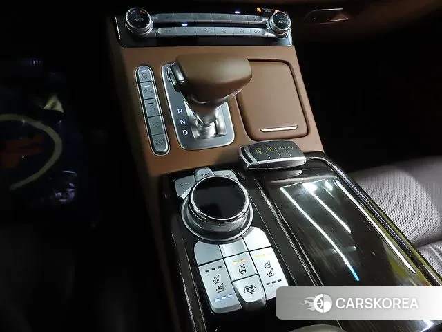Genesis G90 id 3225417 из Кореи 8