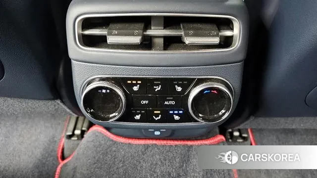 Genesis GV70 id 3701925 из Кореи 8