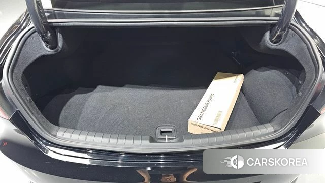 Hyundai The New Grandeur IG Hybrid id 4768738 из Кореи 8
