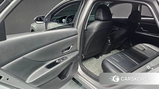 Hyundai Avante Hybrid (CN7) id 4848190 из Кореи 8