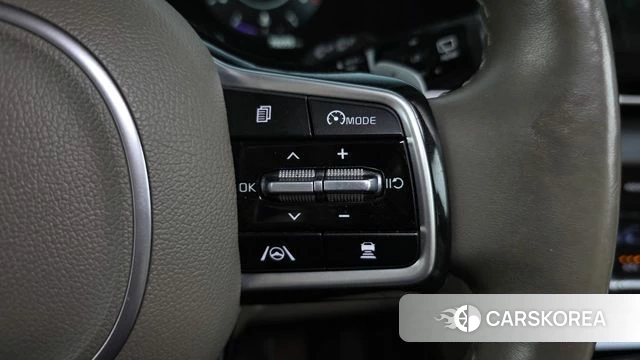 Kia Carnival 4th generation id 4402351 из Кореи 8