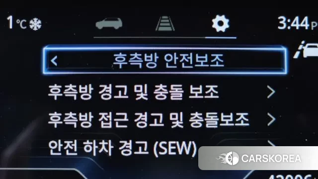 Ssangyong Torres id 3518402 из Кореи 8