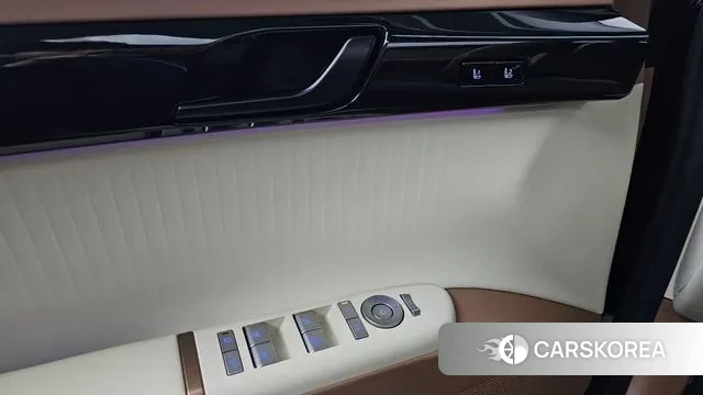 Hyundai Grandeur Hybrid (GN7) id 3447357 из Кореи 8