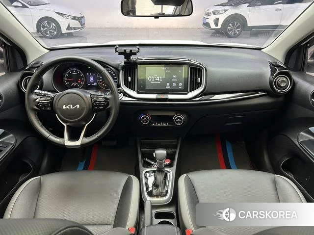 Kia Yi Ran id 4348216 из Китая 8