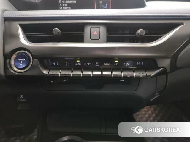 Lexus UX id 4210715 из Китая 8