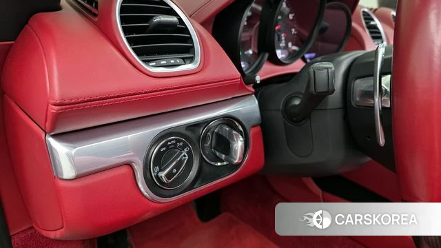 Porsche 718 Boxster id 3865583 из Кореи 8