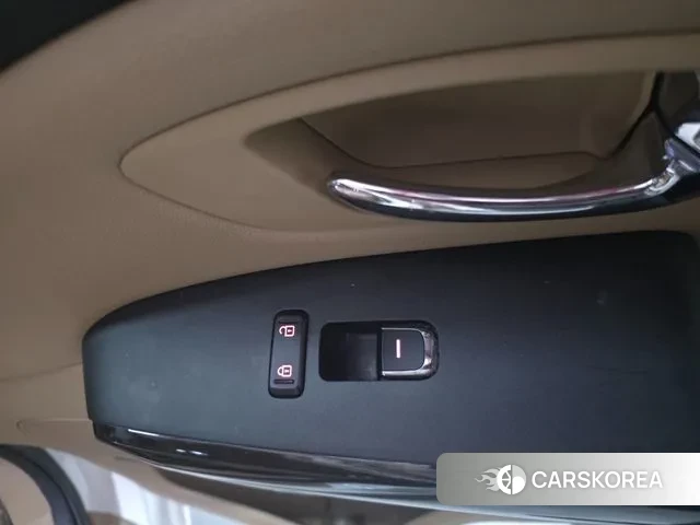 Kia The New Carnival id 3434149 из Кореи 8