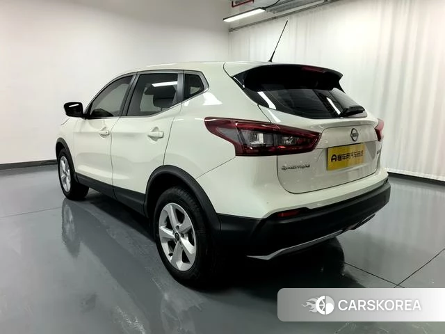 Nissan Qashqai id 4276786 из Китая 8