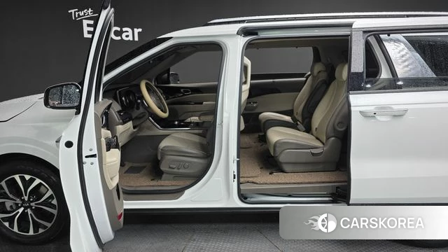 Kia Carnival 4th generation id 3910901 из Кореи 8