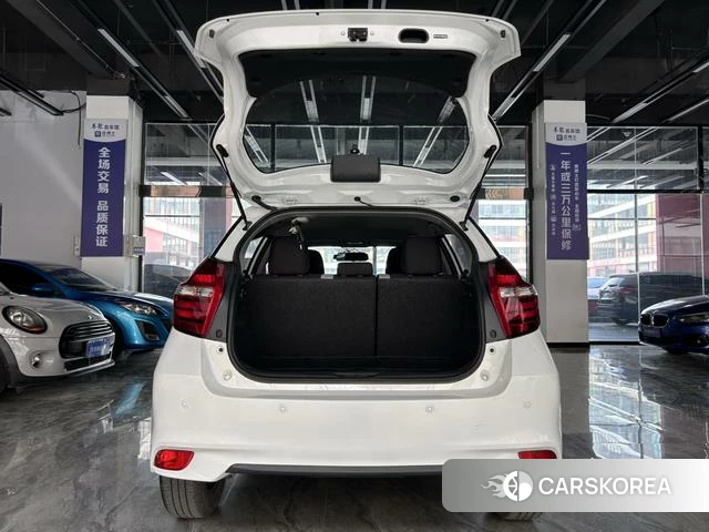 Toyota YARIS L Zhixuan id 4277933 из Китая 8