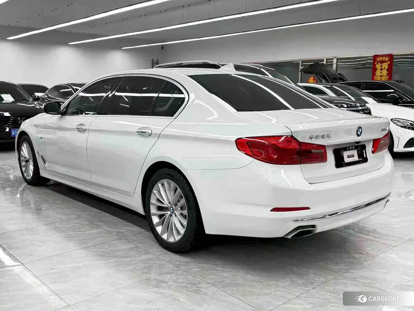 BMW 5 series id 4539368 из Китая 8
