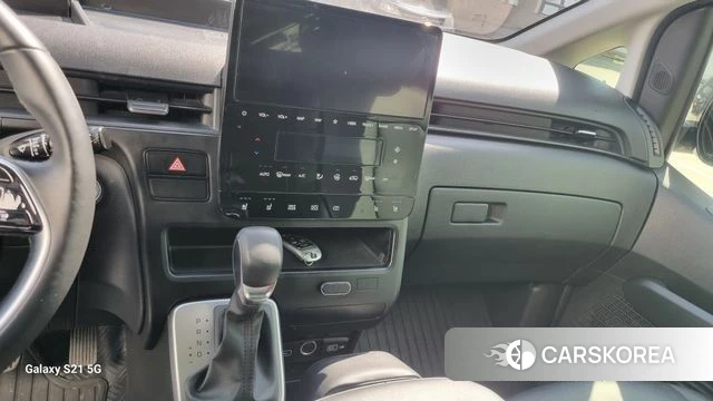 Hyundai Staria id 3818302 из Кореи 8