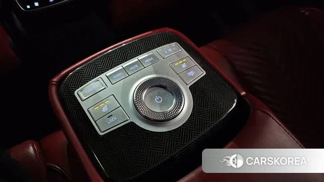 Genesis G80 (RG3) id 3690676 из Кореи 8