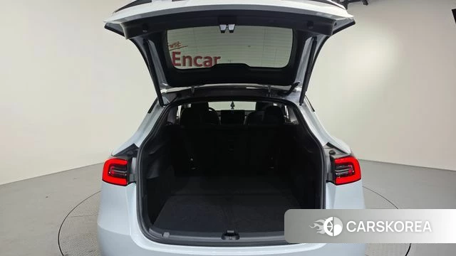 Tesla Model Y id 4847925 из Кореи 8