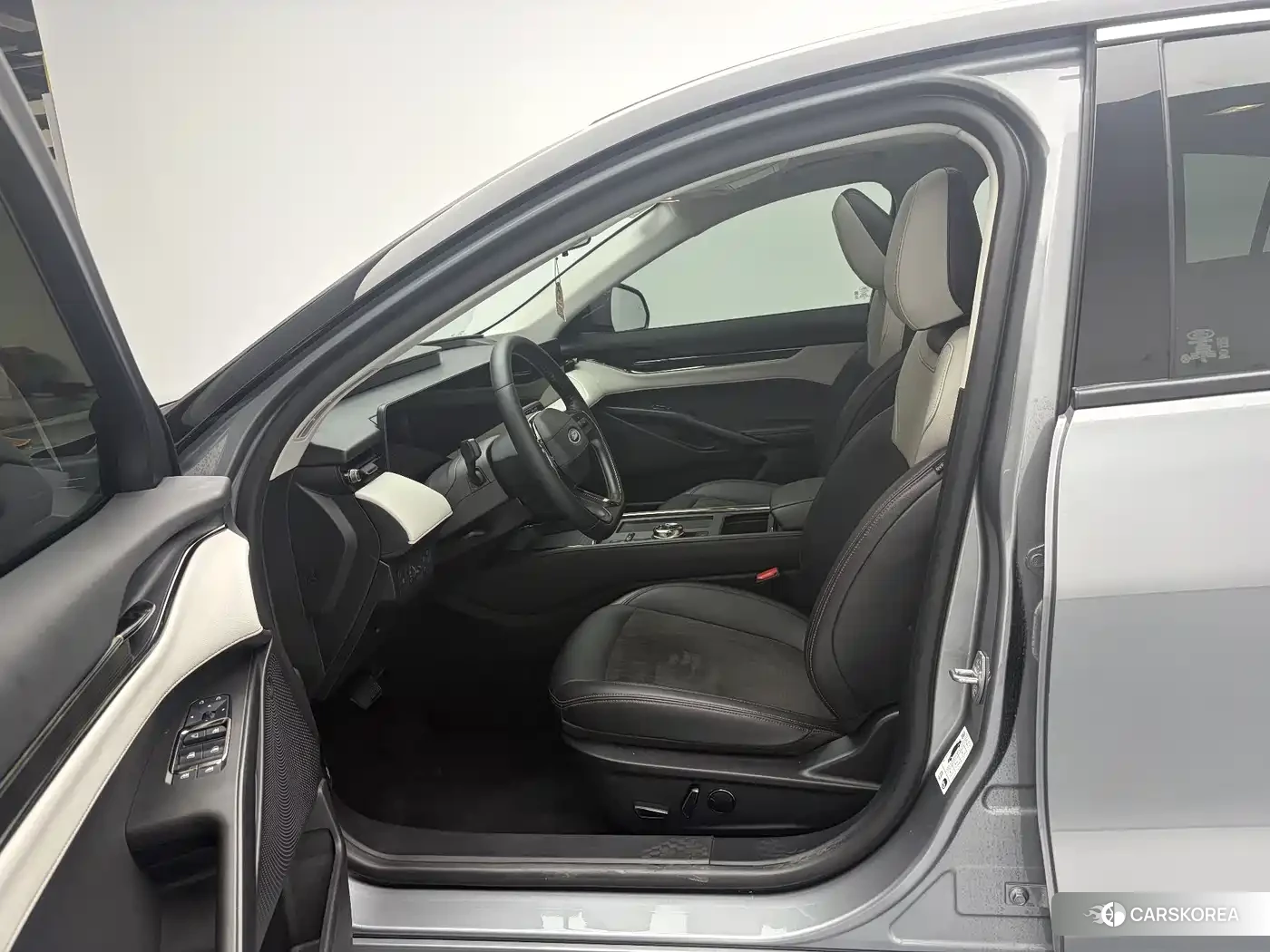 Ford Mondeo id 4628018 из Китая 8