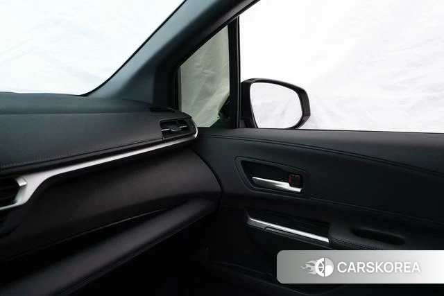 Toyota Saina id 3945055 из Китая 8