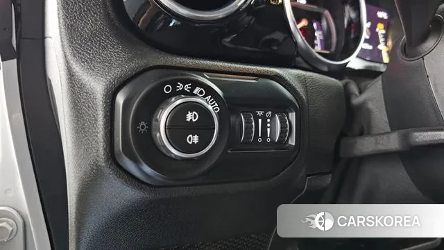 Jeep Wrangler (JL) id 3396215 из Кореи 8