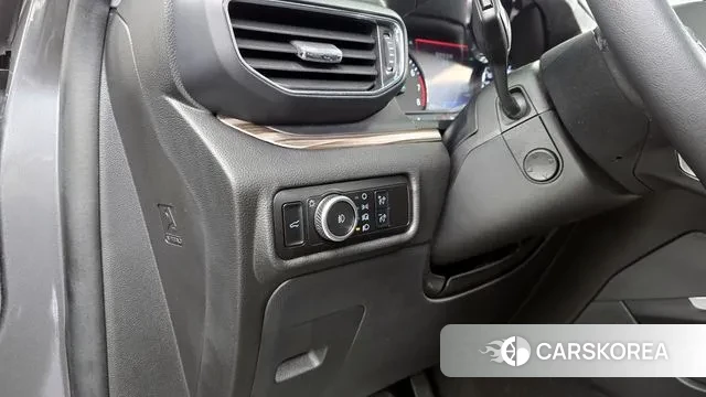 Ford Explorer 6th Generation id 3585831 из Кореи 8