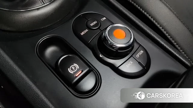 Mini Cooper Clubman id 3616305 из Кореи 8