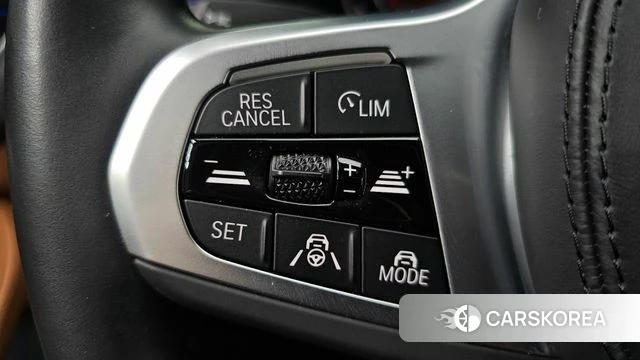 BMW 5 Series (G30) id 4745156 из Кореи 8