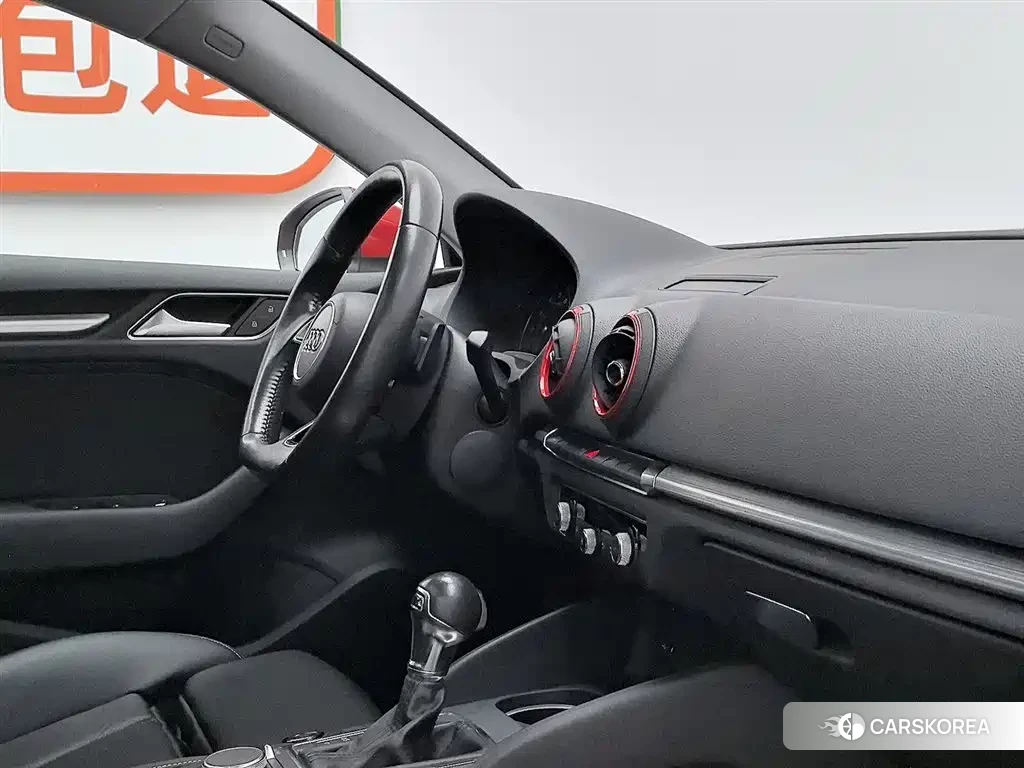 Audi A3 id 4599766 из Китая 8