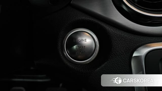 Mercedes-Benz GLA-Class X156 id 4882446 из Кореи 8