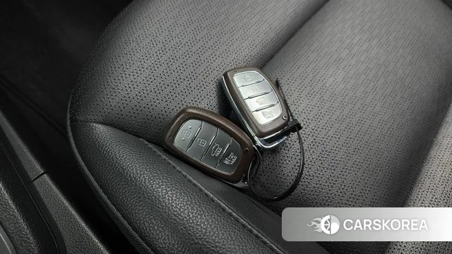 Hyundai The New Avante AD id 4403361 из Кореи 8