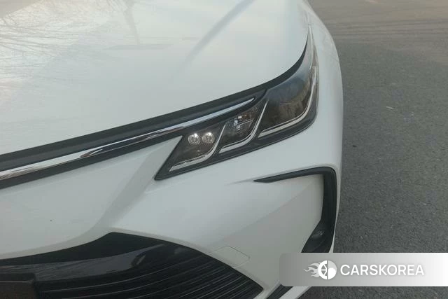 Toyota Corolla id 4276433 из Китая 8