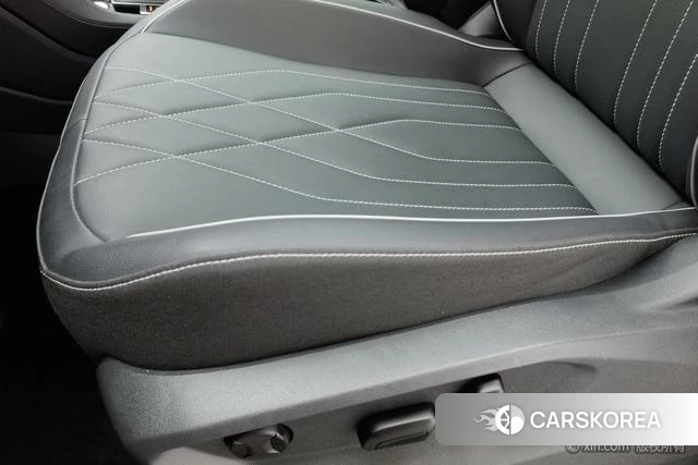 Volkswagen Tiguan L id 4276276 из Китая 8