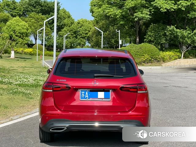 Mercedes-Benz Class B id 4335914 из Китая 8