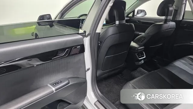 Hyundai Grandeur (GN7) id 3528572 из Кореи 8