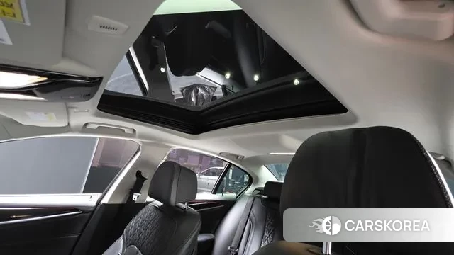 BMW 5 Series (G30) id 3479844 из Кореи 8