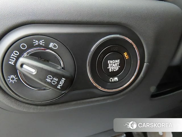 Maserati Levante id 4251407 из Кореи 8