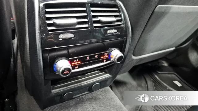 BMW 5 Series (G30) id 3014081 из Кореи 8