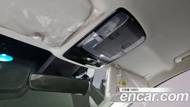 Hyundai Staria id 2868887 из Кореи 8