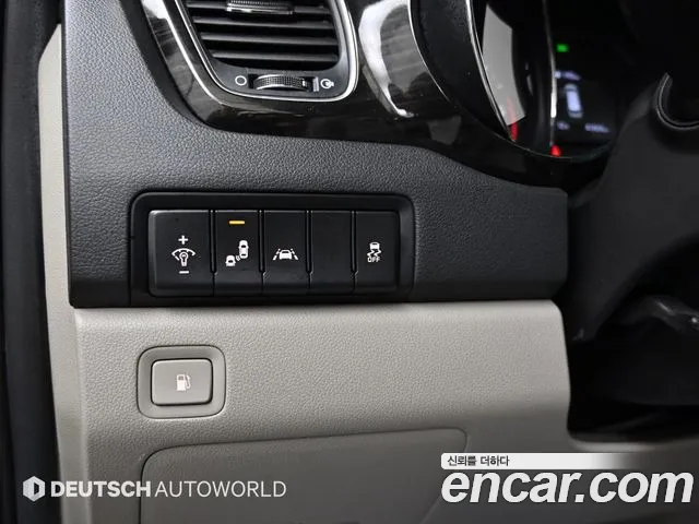 Kia The New Carnival id 2765463 из Кореи 8